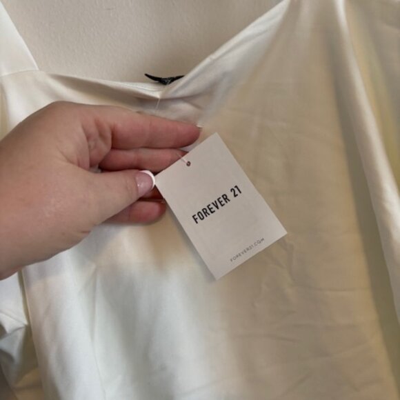 Forever 21 Smoothing Thong Bodysuit - size 2X - Picture 3 of 3